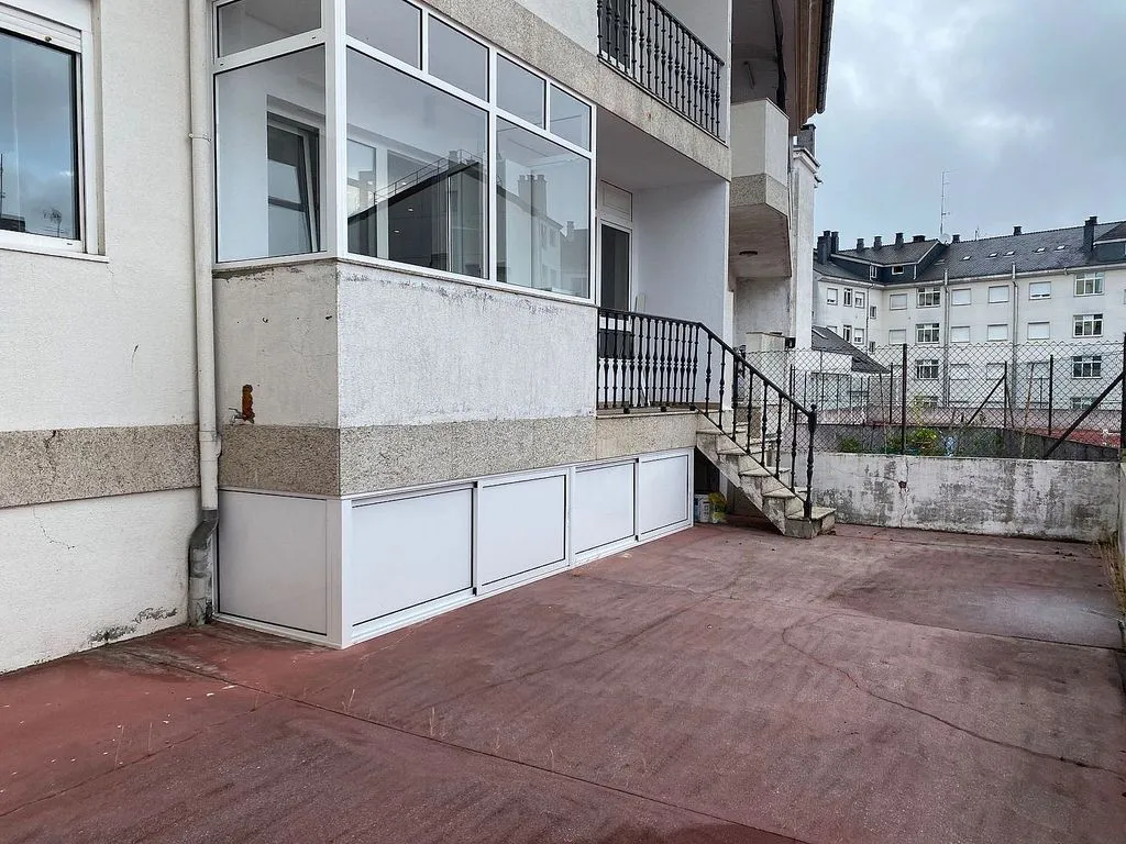 Jardin - 3-Bed Apartment with Garage in San Roque