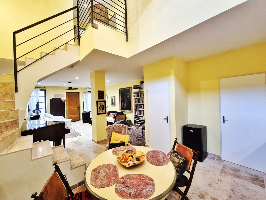 Elutuba - Renovated House with Terrace in Fleury-d'Aude
