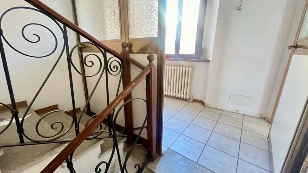Pièces - Independent House with Terrace in Fabriano