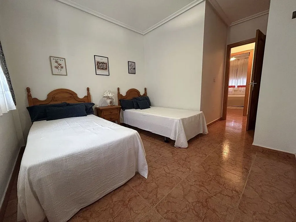 Magamistoad - Semi-Detached House with Pool in Torre de la Horadada