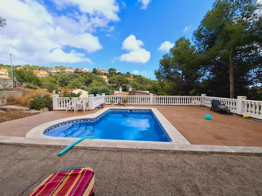 Bassein - Detached House with Pool in Valldemar, Calafell