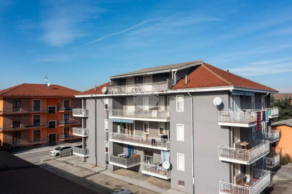 Extérieur - Penthouse with Balcony in Narzole