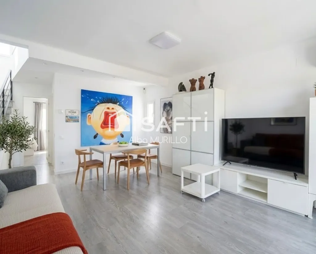 Elutuba - Renovated Corner House with Sea View in Cunit