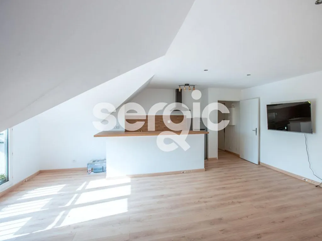 Stanze - Studio with River View in Pontoise