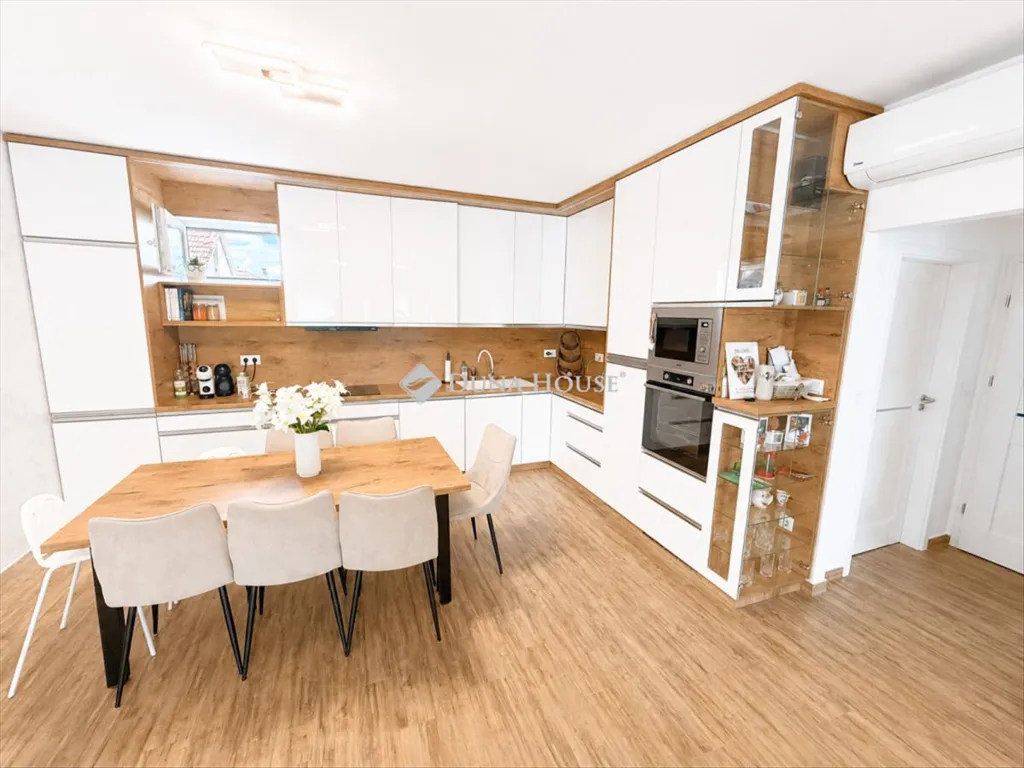 Sala da pranzo - Modern Duplex with Garden in Téglás