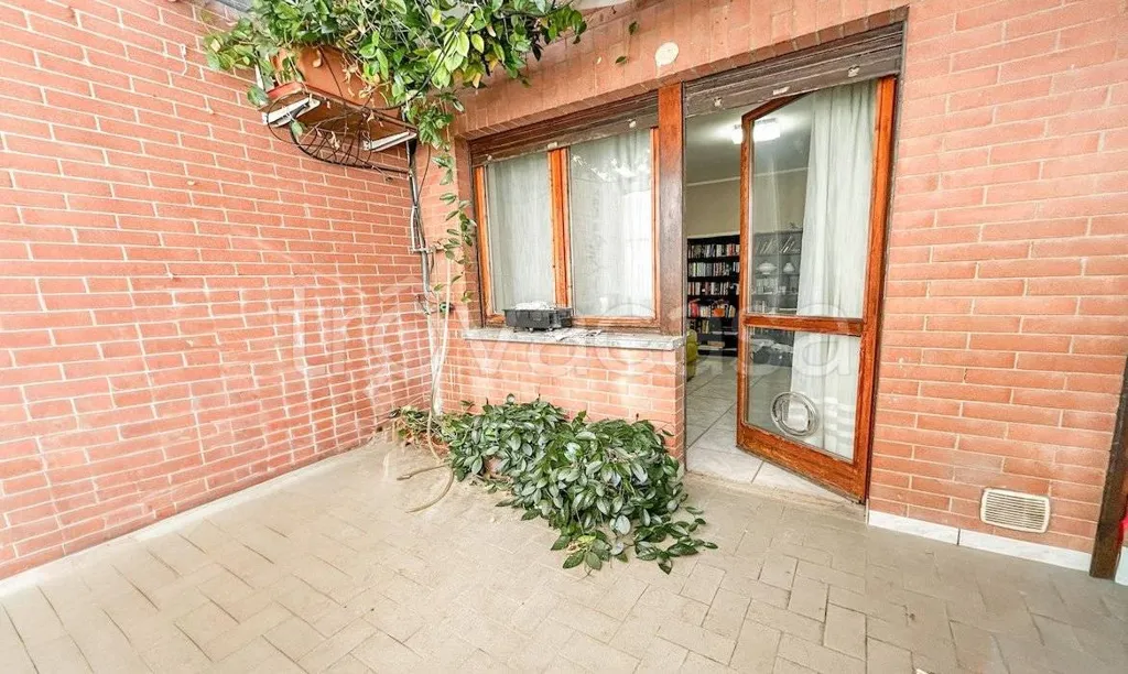 Terrasse - Rearranged Apartment with Balcony in Santena
