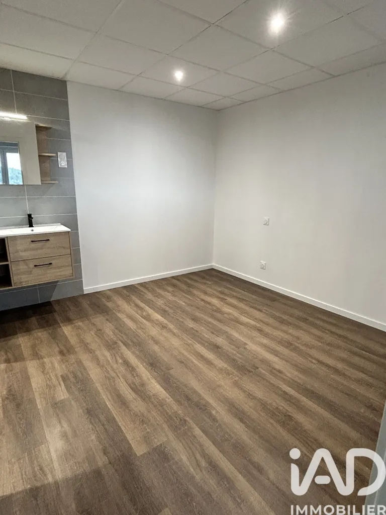 Salles de bain - Appartement 2 Pièces avec Garage à Dabo