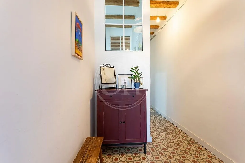 hallway_entrance