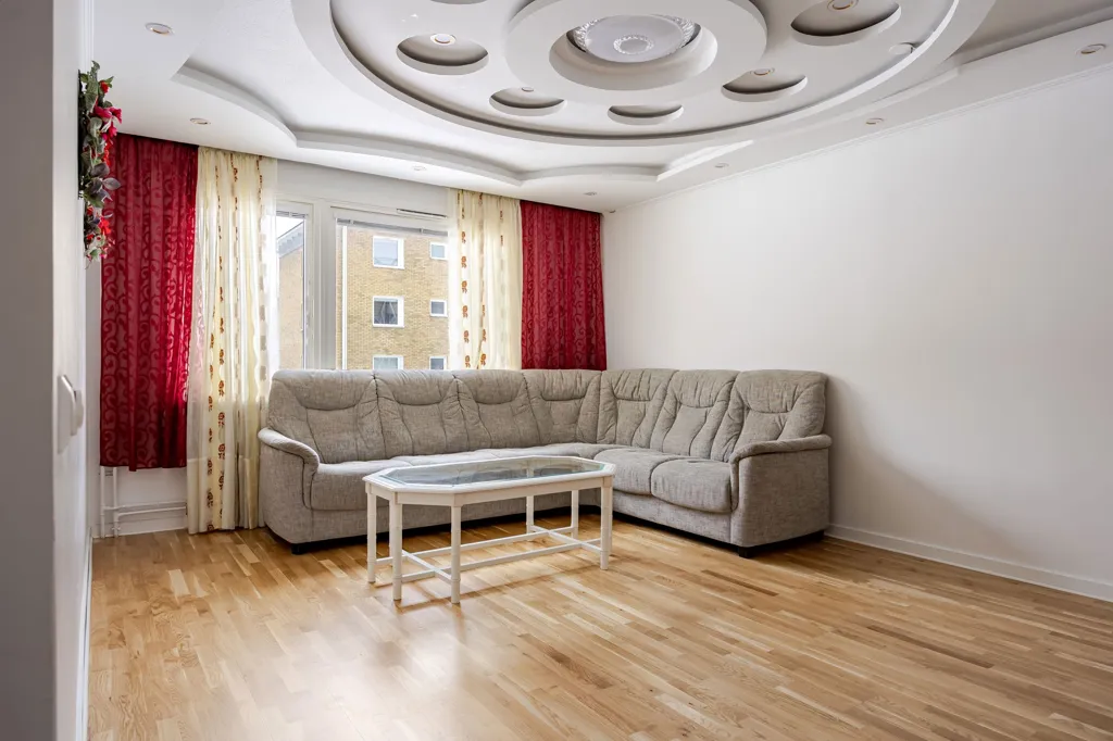 Living Room - Modern Flat with Large Balcony in Berga