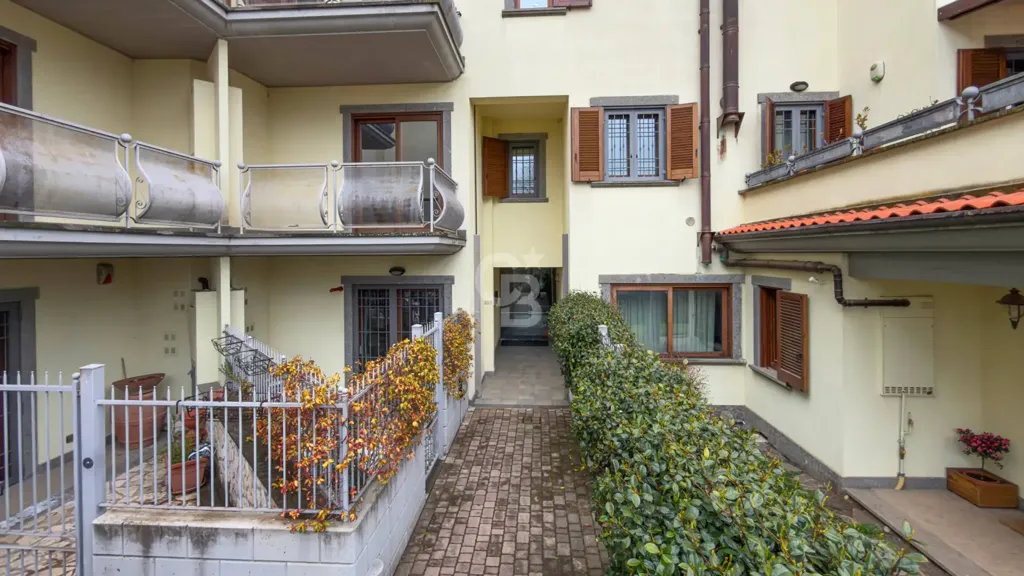 Aed - Modern Flat with Balcony in Viterbo