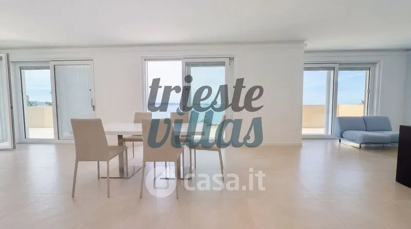 Söögituba - Newly Built Penthouse with Sea View in Trieste
