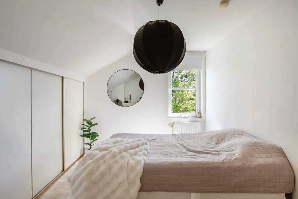 Magamistoad - Corner Flat with Garden in Duvbo
