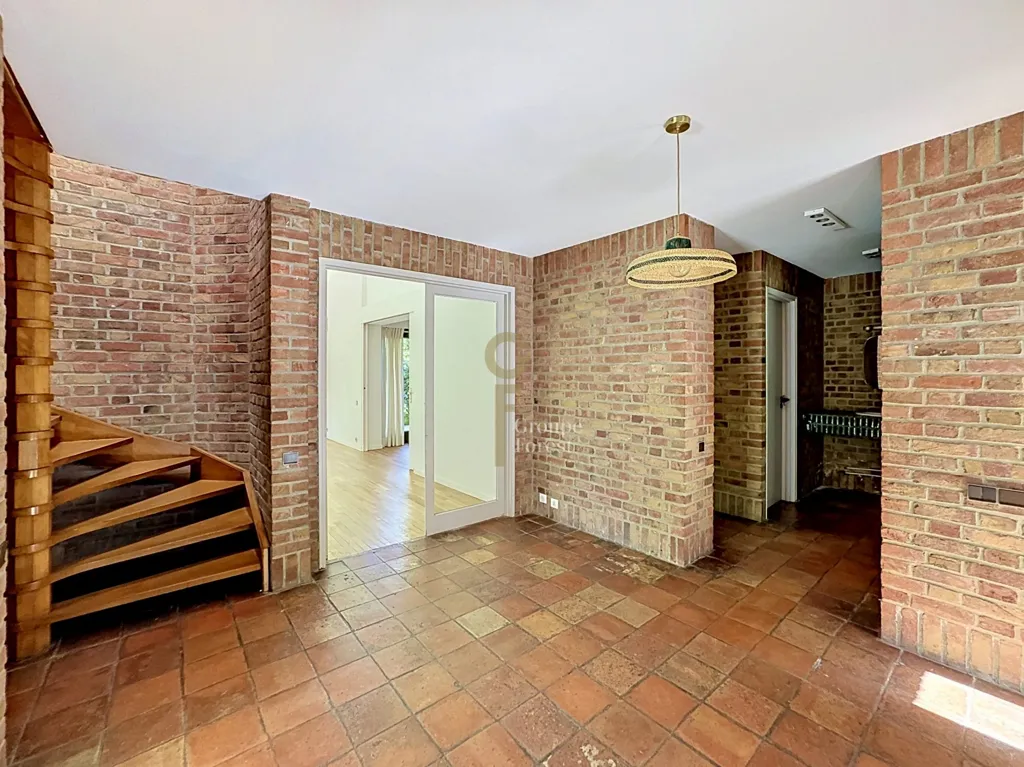 Living Room - Architect's House with Garden in Croix