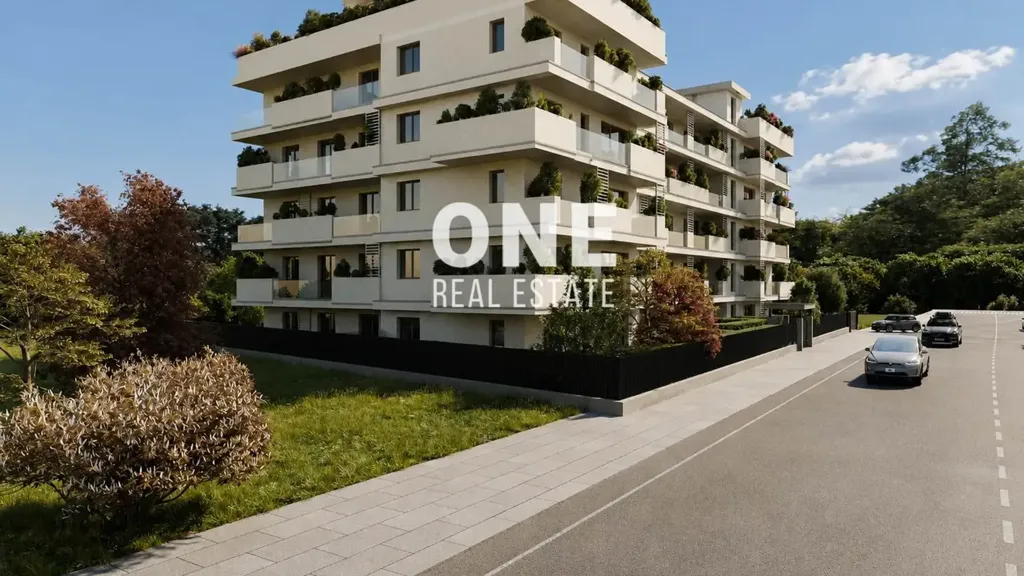 Esterno - Modern Apartment with Terrace in Monza
