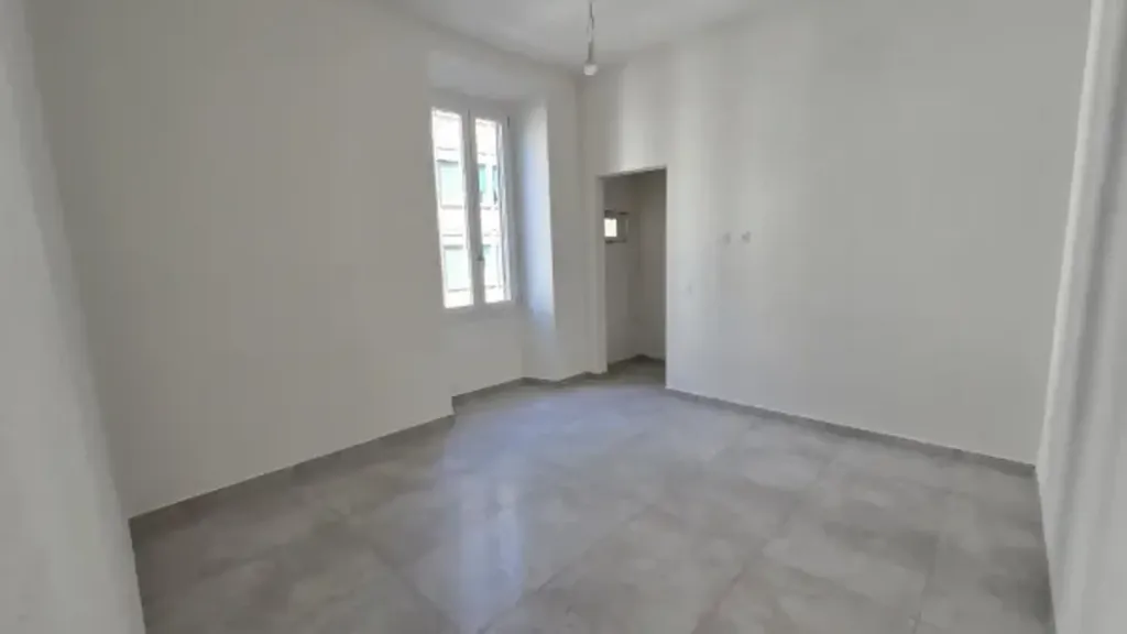 Pièces - Fully Renovated Apartment near Florence Centre