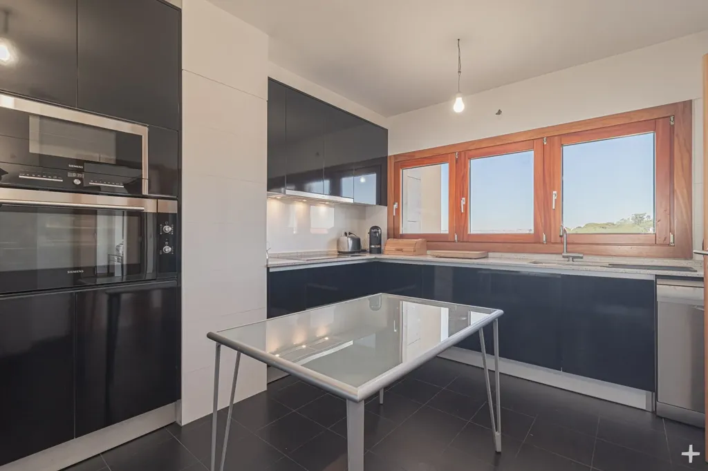 Cuisine - Duplex Apartment with Tejo View in Lisbon
