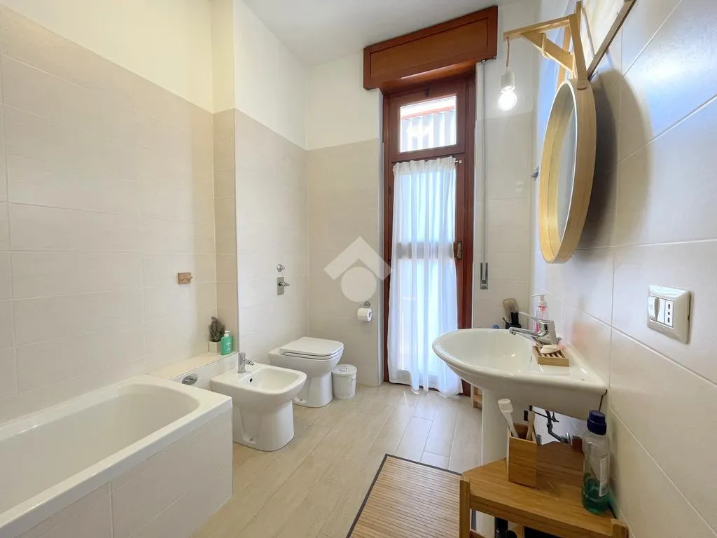 Vannitoad - 3-Bedroom Apartment with Balcony in Cornaredo