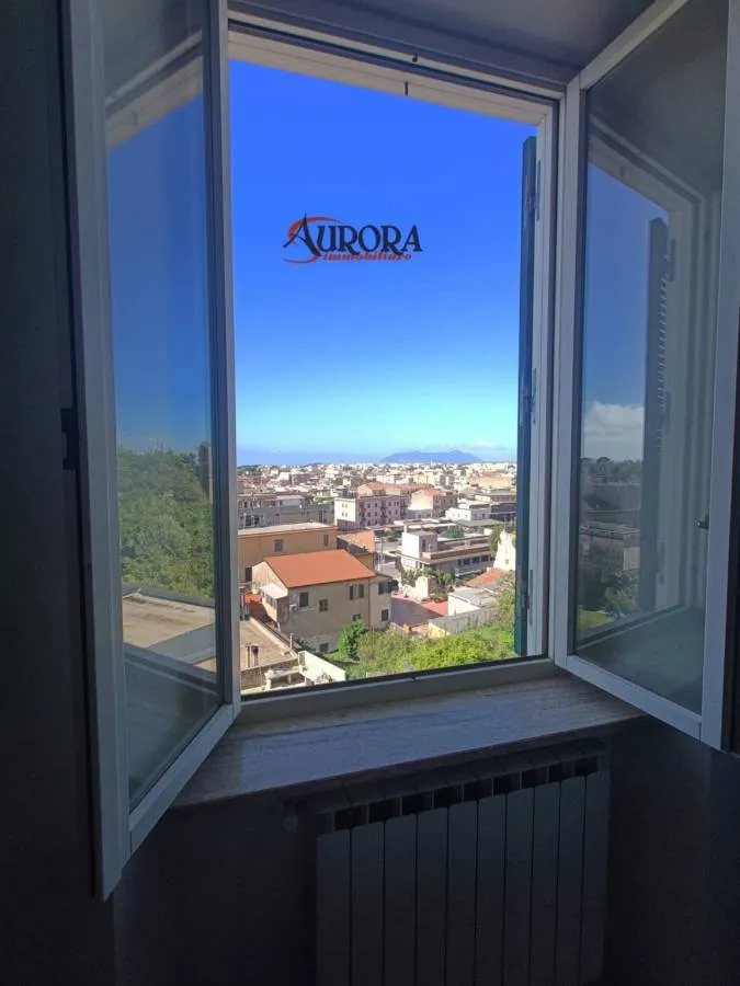 Pièces - Historic Apartment with Terracina View