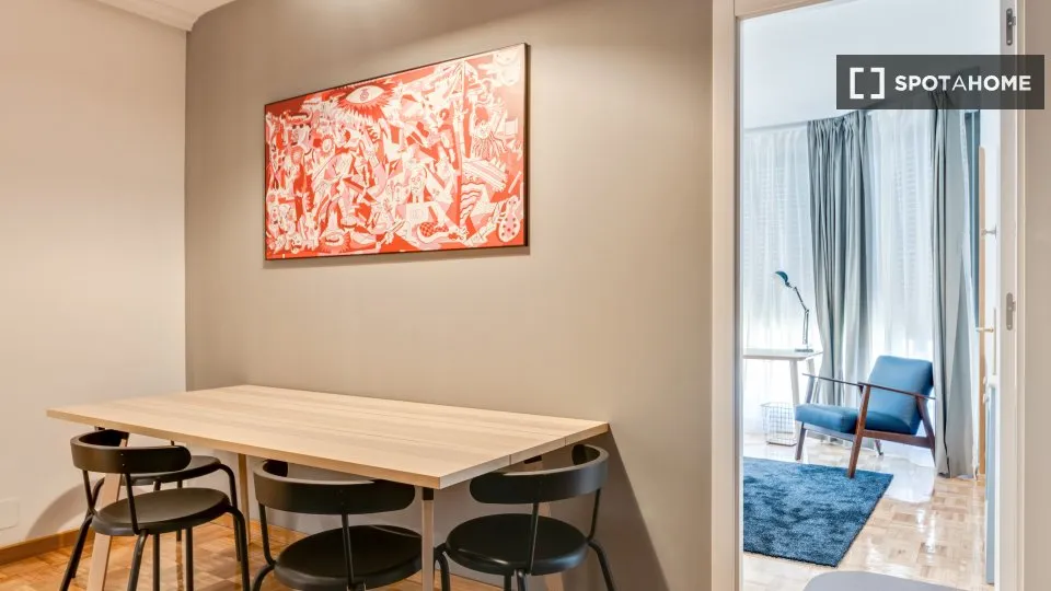 Salle à manger - Shared Flat with Modern Design in Madrid