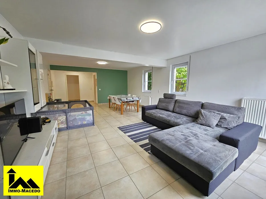 Elutuba - Apartment with Large Terrace in Reisdorf