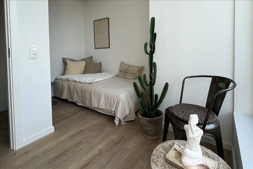 Magamistoad - 3-Bedroom Apartment in Søborg