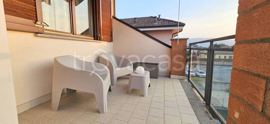 Rõdu - Apartment with Balcony and Box in Chivasso