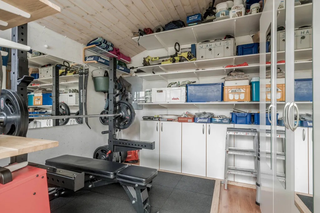 Toad - Family-friendly Duplex with Garden in Nyköping