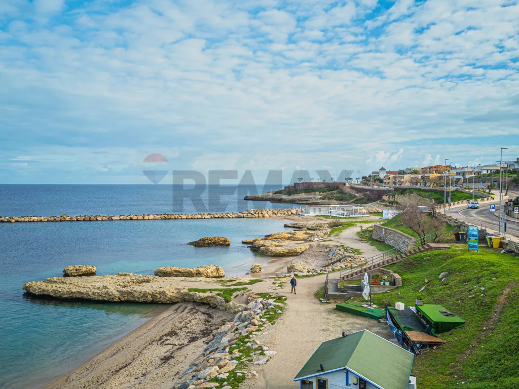 Panoramic Restaurant with Sea View in Porto Torres