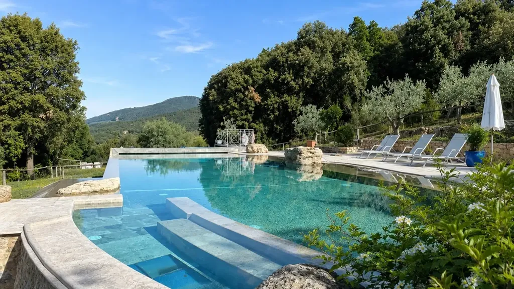 Bassein - Tuscan-Style Bilocale with Pool in Gambassi Terme