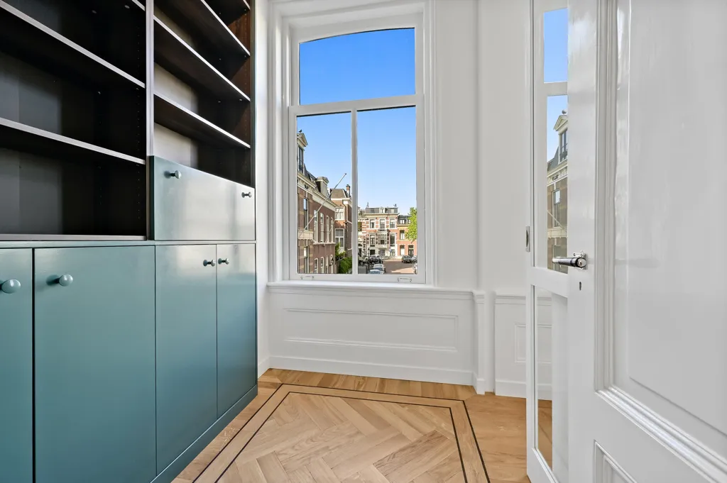 Entrée - Luxury Apartment with Garden in Den Haag