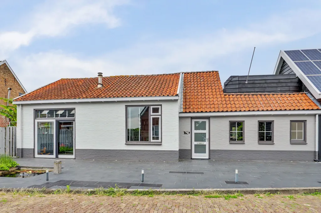 Esterno - Spacious Detached House with Balcony in Nieuwdorp