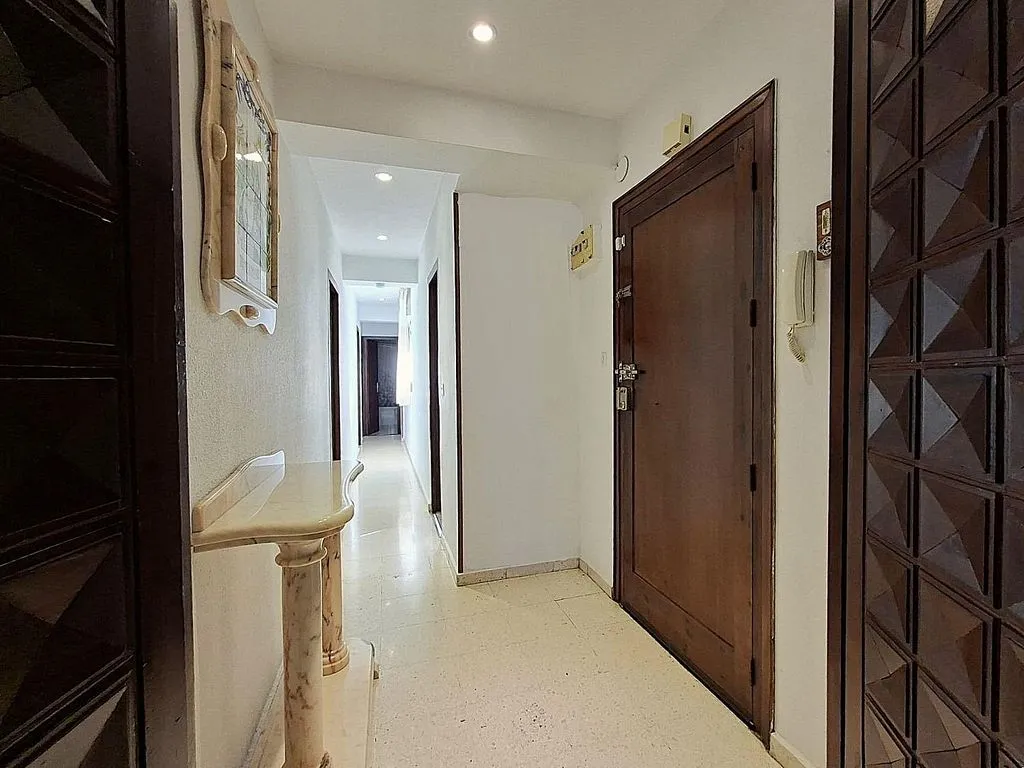 Entrée - Apartment with Balcony and Terrace in Cúllar Vega