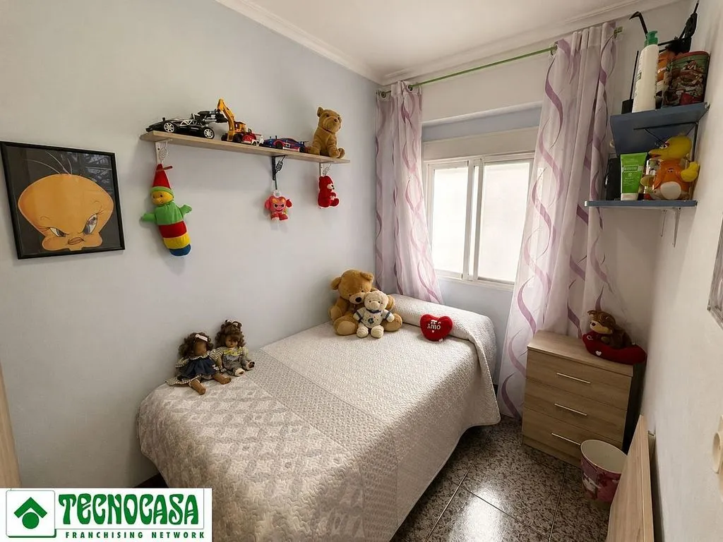 Chambres - Apartment with Air Conditioning in City Centre