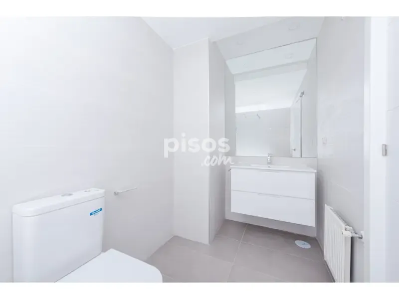 Vannitoad - Modern Apartment with Pool in Canillas