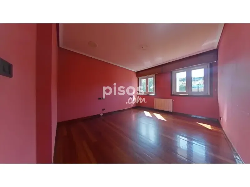 Toad - Semi-detached House in Castros, A Coruña