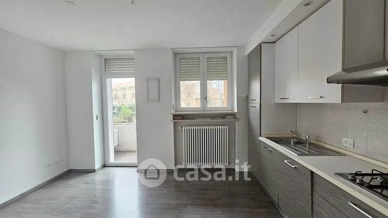 Köök - Trilocale with River View in Verona