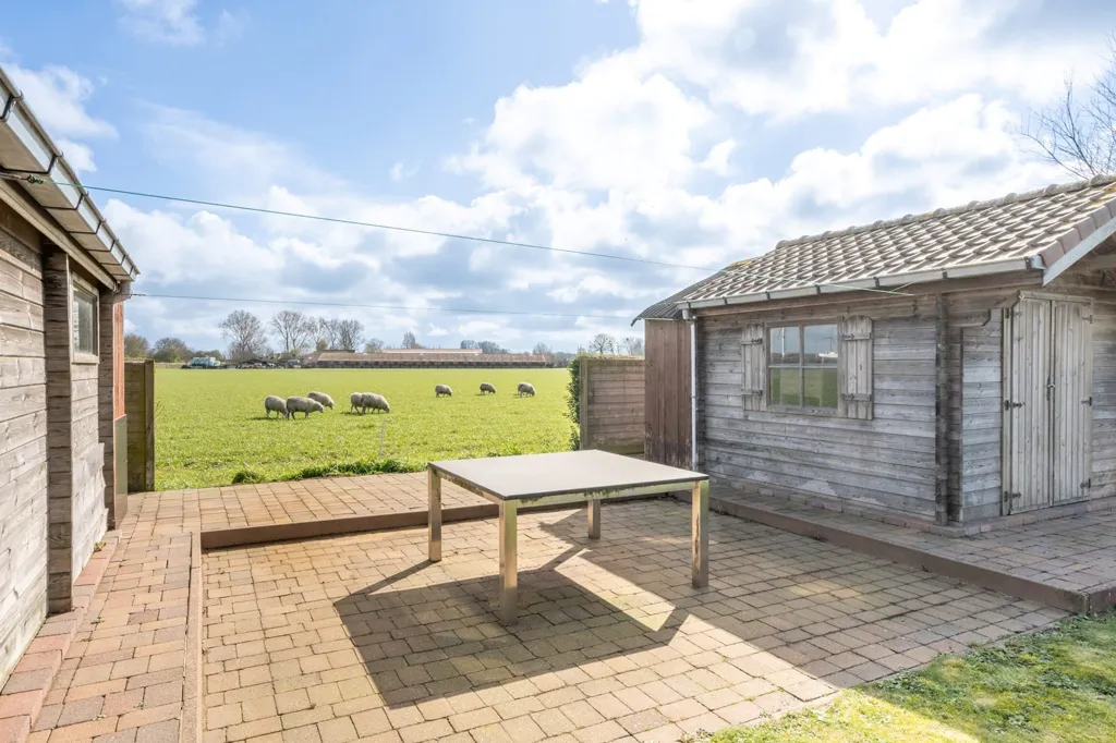 Garden - Bungalow-Villa with Pool in Lissewege