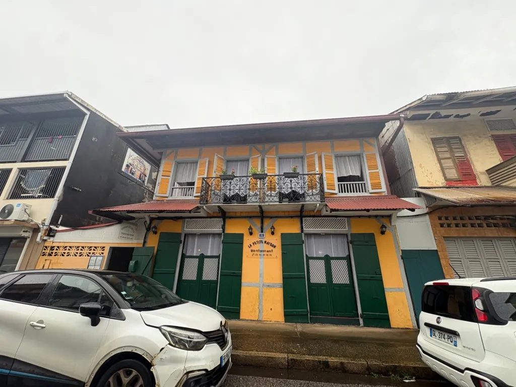 Extérieur - Maison Créole avec Jardin au Centre de Cayenne