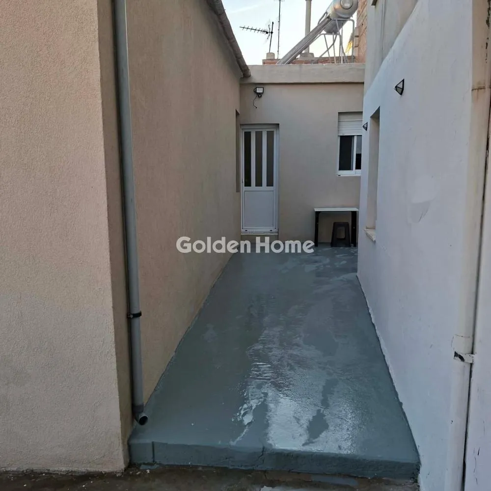 Garden - Modernised Apartment with Garden in Lamia Centre
