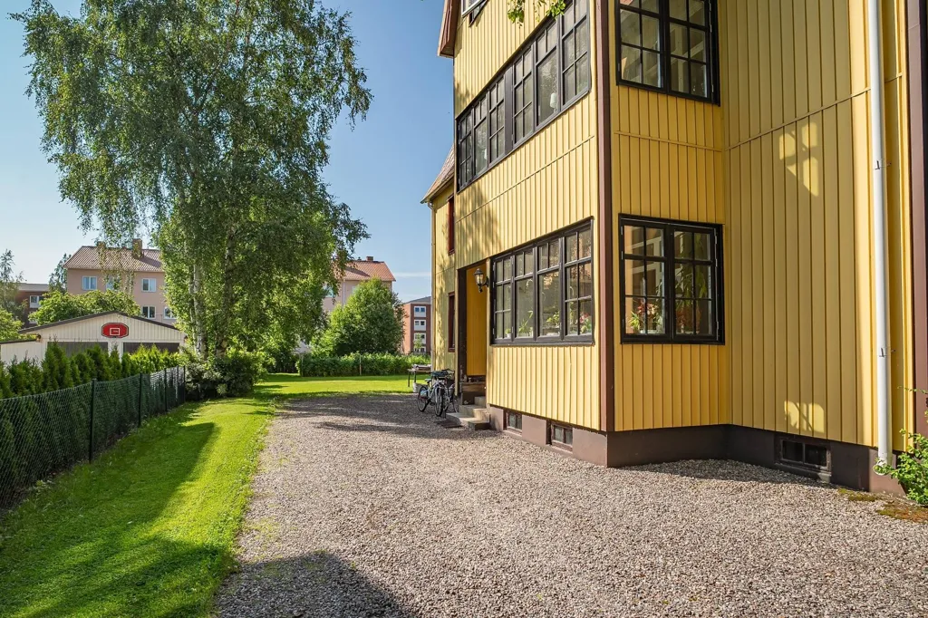 Välivaade - Central Sundsvall Multi-Unit with Garden