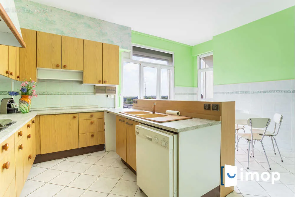 Cuisine - Appartement de Caractère avec Vue Dégagée à Marcq-en-Barœul
