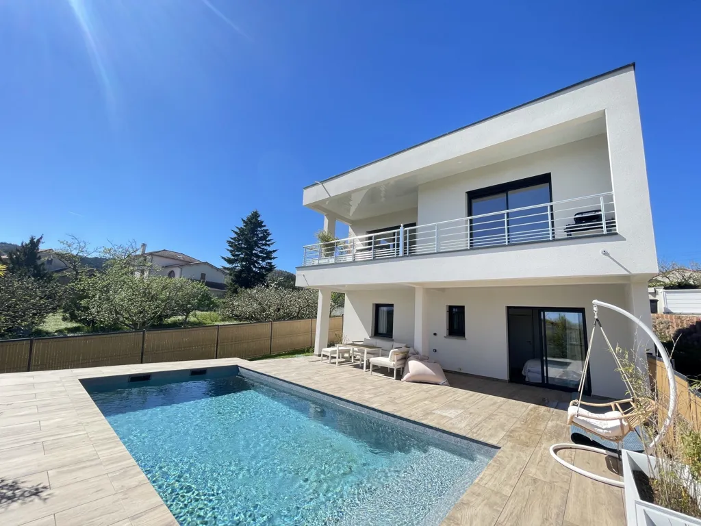 pool_area