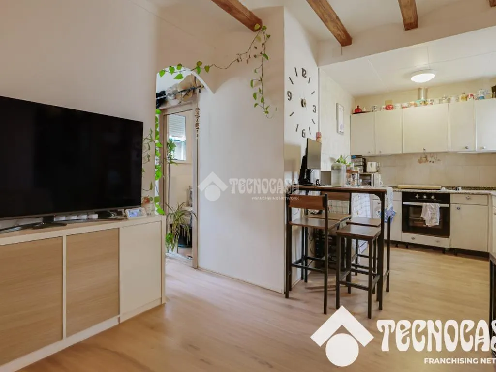 Elutuba - Charming Flat with Terrace in Sants - Montjuïc