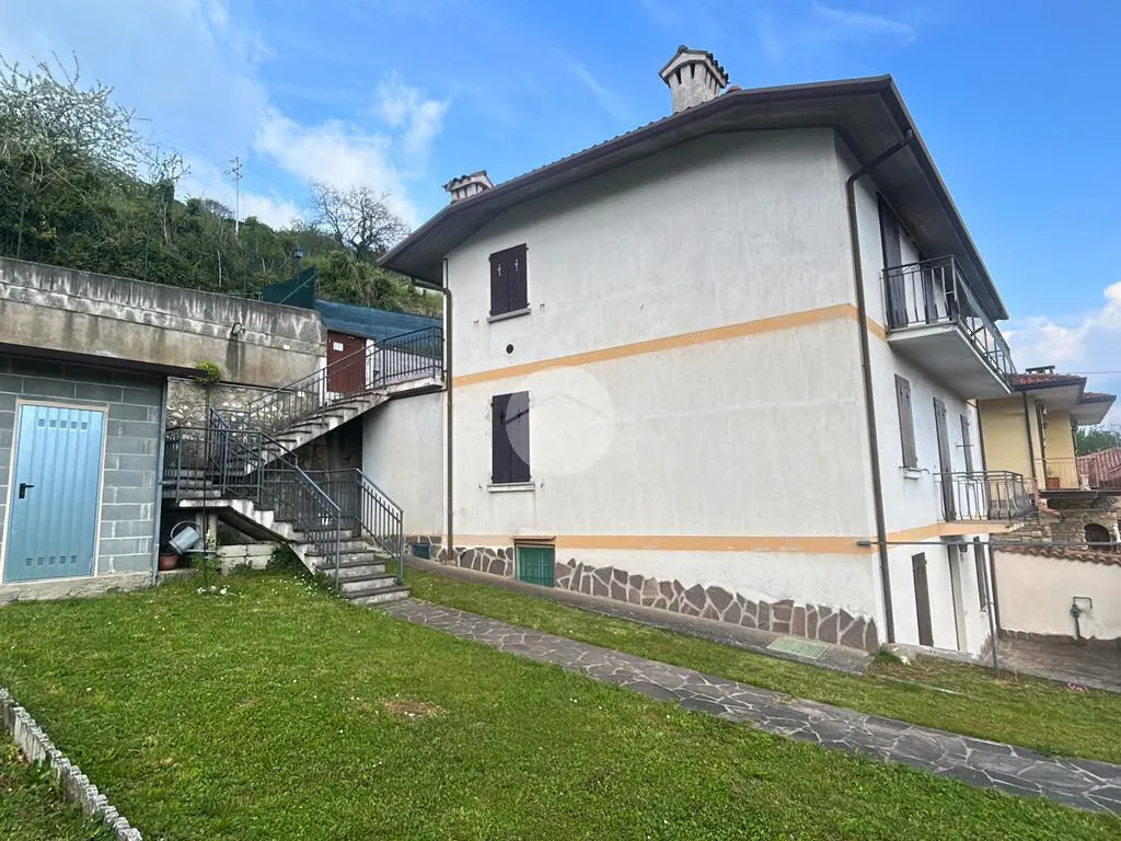 Exterior - Independent House with Panoramic View in Vigolo