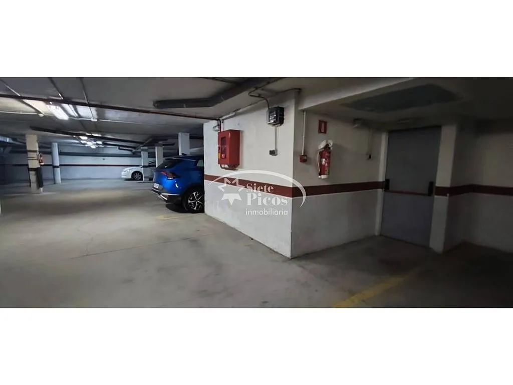 Garage - 1-Bedroom Apartment with Private Patio in Espirdo