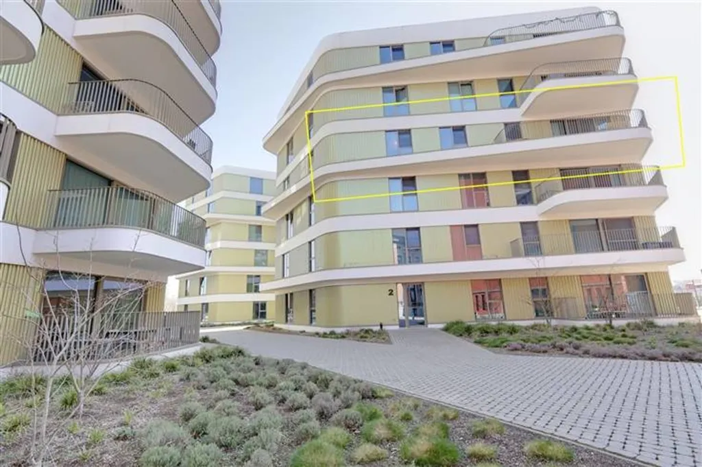 Välivaade - Energy-Efficient Apartment with River View in Boom