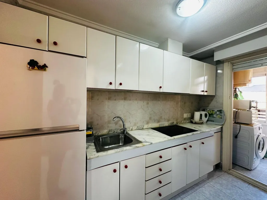 Cuisine - Apartment with Pool in Torrevieja Centre