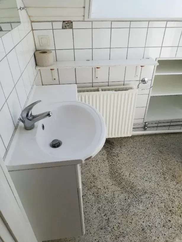 Salles de bain - Charming Older House with Garden in Central Location
