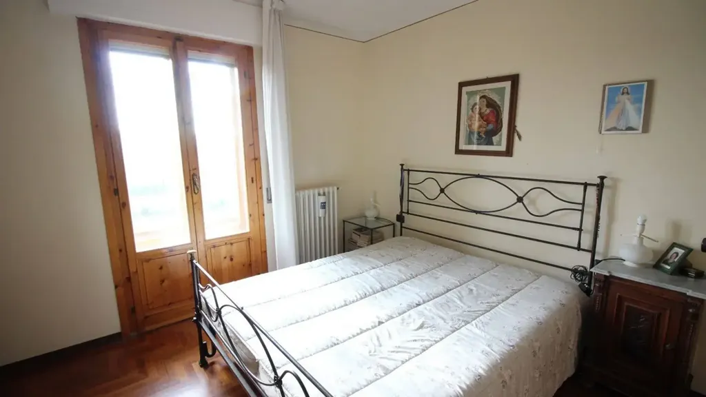 Bedrooms - Panoramic Apartment with Terraces in Montespertoli
