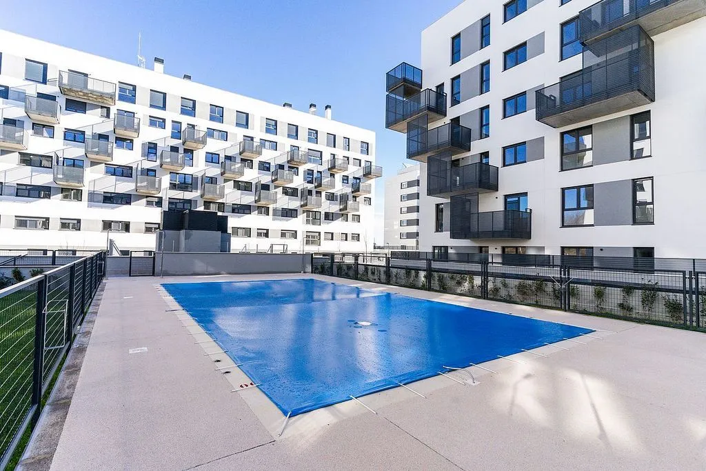 Piscine - Modern Flat with Pool in El Cañaveral